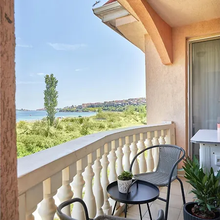 Apartment Hasienda Beach Luxury 2 Bedroom Sea View *